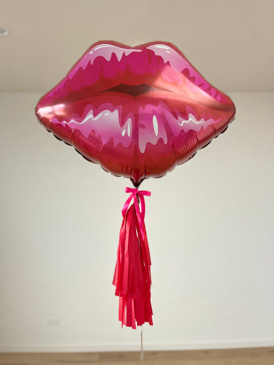 Kissey Lips Balloon