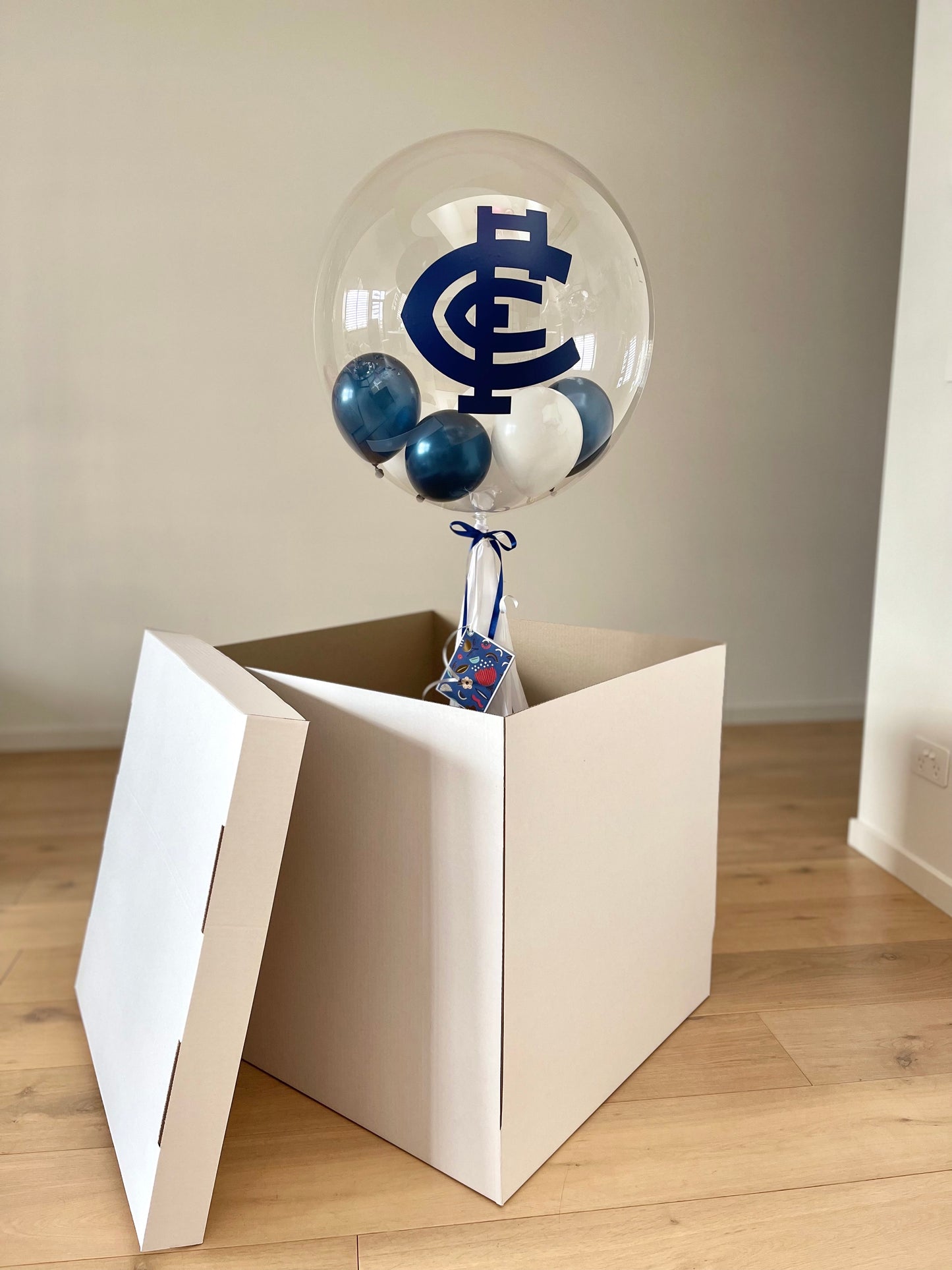 Logo Balloon Surprise Box - Footy