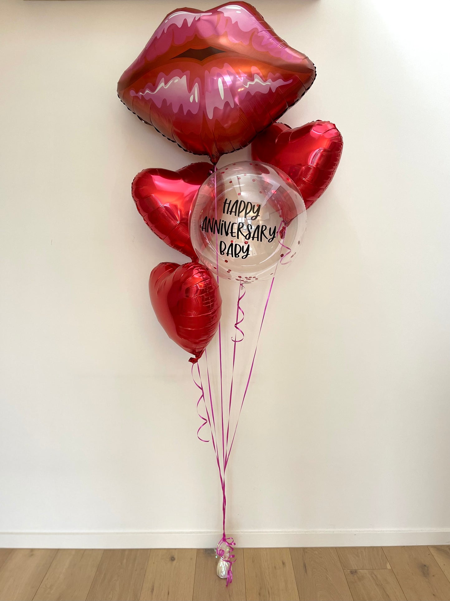 Lips and Hearts Balloon Bouquet