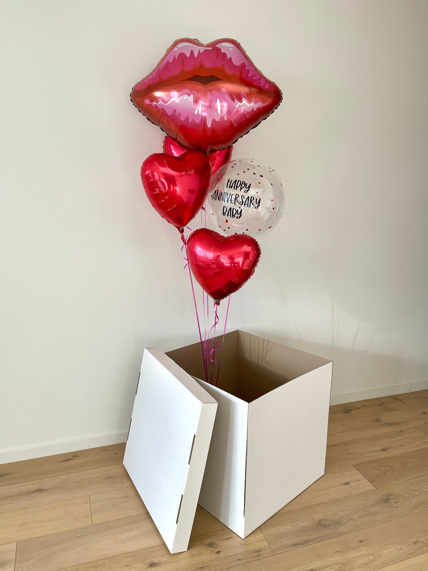 Lips and Hearts Balloon Surprise Box